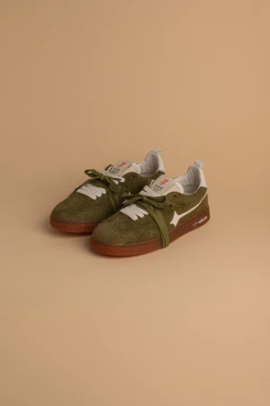 Garden Of God Earth Hairy Suede Verde