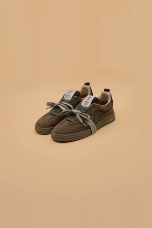 Garden Of God Earth Suede Chestnut